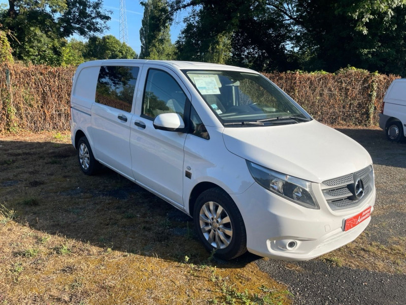 Photo 2 de l'offre de MERCEDES-BENZ VITO FG 114 CDI MIXTO COMPACT SELECT à 25490€ chez Jeammet automobiles