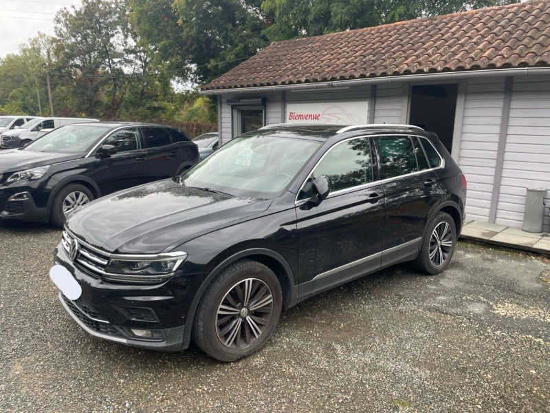 Photo 1 de l'offre de VOLKSWAGEN TIGUAN 2.0 TDI 150CH BLUEMOTION TECHNOLOGY CARAT EXCLUSIVE DSG7 à 22990€ chez Jeammet automobiles