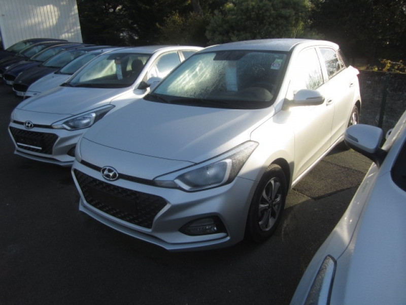 Hyundai I20 1.2 84 INTUITIVE Essence GRIS Occasion à vendre