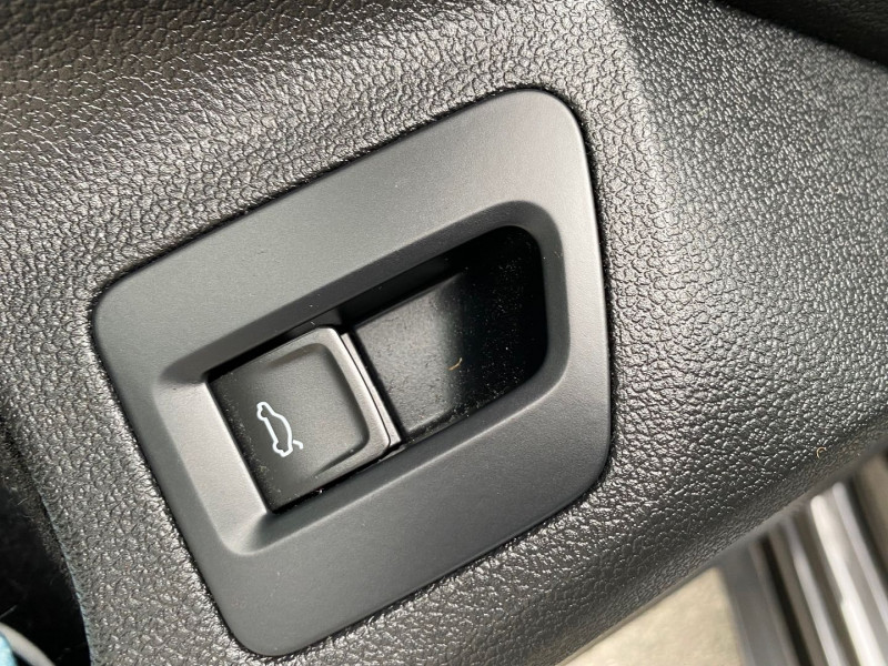 Photo 15 de l'offre de VOLKSWAGEN ARTEON SHOOTINGBRAKE 2.0 TDI EVO 200CH R-LINE DSG7 à 42990€ chez Automobiles Services