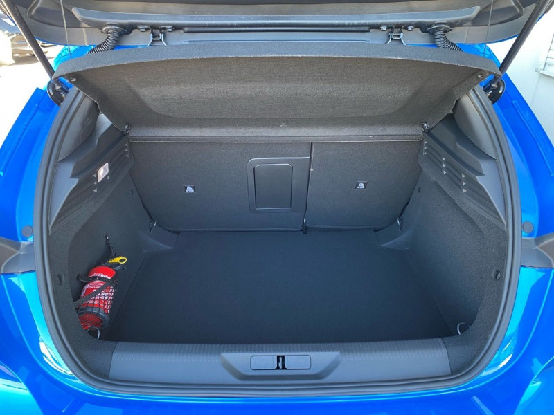 Photo 19 de l'offre de PEUGEOT 308 NOUVELLE 1.5 BLUEHDI 130 S&S GT PACK EAT8 à 36990€ chez BOBBIA SAS