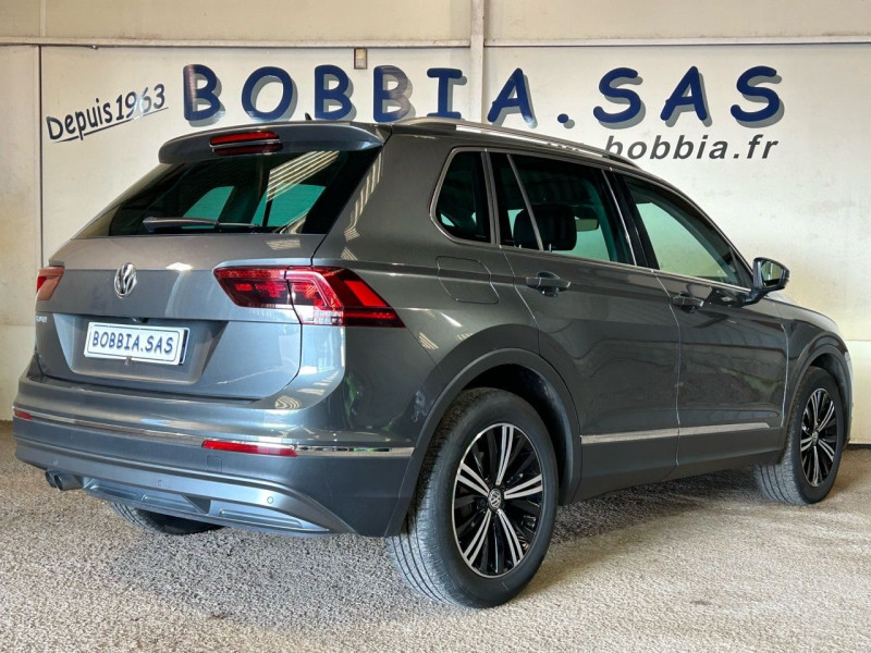 Photo 4 de l'offre de VOLKSWAGEN TIGUAN 2.0 TDI 150CH CARAT EXCLUSIVE DSG7 EURO6D-T à 30990€ chez BOBBIA SAS
