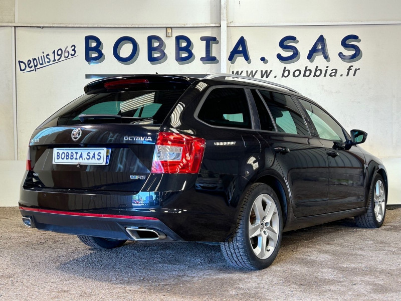 Photo 4 de l'offre de SKODA OCTAVIA BREAK 2.0 TDI 184CH CR FAP RS DSG6 4X4 à 19900€ chez BOBBIA SAS