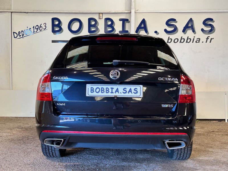 Photo 5 de l'offre de SKODA OCTAVIA BREAK 2.0 TDI 184CH CR FAP RS DSG6 4X4 à 19900€ chez BOBBIA SAS