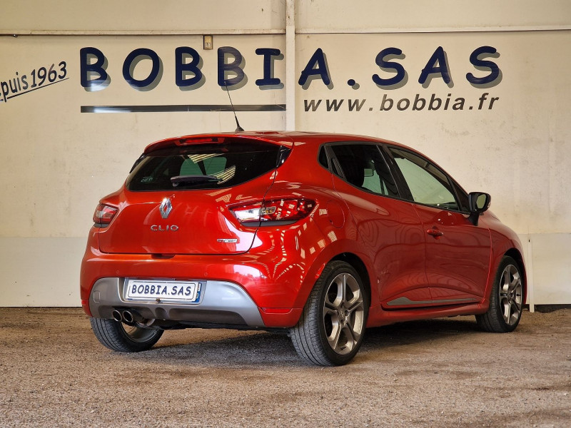 Photo 4 de l'offre de RENAULT CLIO IV 1.2 TCE 120CH ENERGY GT EDC EURO6 2015 à 12990€ chez BOBBIA SAS