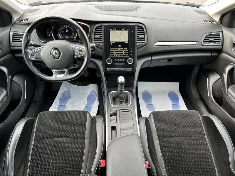 Photo 9 de l'offre de RENAULT MEGANE IV 1.5 BLUE DCI 115CH INTENS - 20 à 15990€ chez BOBBIA SAS