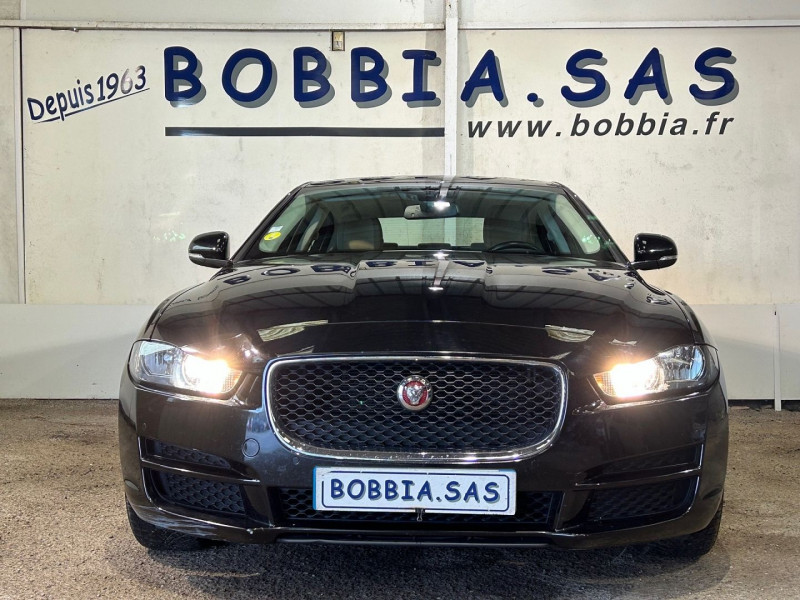 Photo 2 de l'offre de JAGUAR XE 2.0D 180CH PRESTIGE BVA8 à 16990€ chez BOBBIA SAS