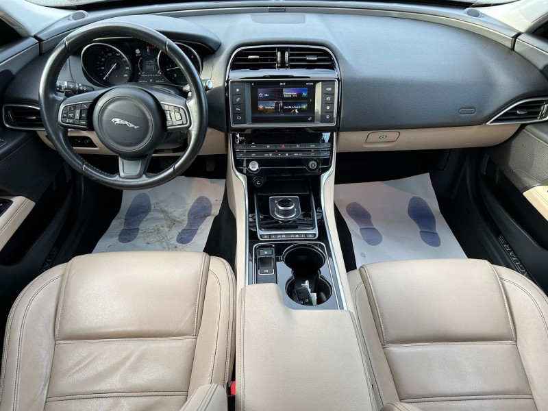 Photo 9 de l'offre de JAGUAR XE 2.0D 180CH PRESTIGE BVA8 à 16990€ chez BOBBIA SAS