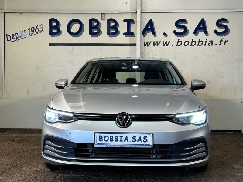 Photo 2 de l'offre de VOLKSWAGEN GOLF VIII 1.5 TSI ACT OPF 130CH  LIFE 1ST à 20900€ chez BOBBIA SAS