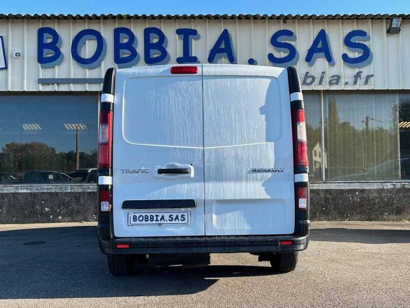 Photo 5 de l'offre de RENAULT TRAFIC III FG L1H1 2T8 2.0 BLUE DCI 130CH GRAND CONFORT à 23990€ chez BOBBIA SAS