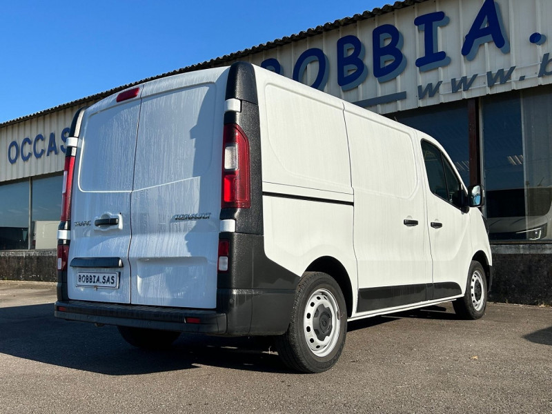 Photo 4 de l'offre de RENAULT TRAFIC III FG L1H1 2T8 2.0 BLUE DCI 130CH GRAND CONFORT à 23990€ chez BOBBIA SAS