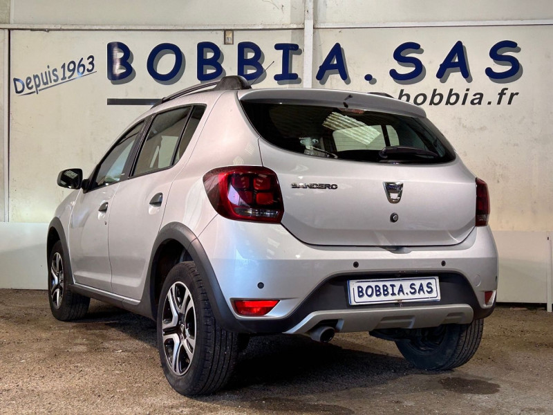 Photo 6 de l'offre de DACIA SANDERO 0.9 TCE 90CH STEPWAY - 19 à 11990€ chez BOBBIA SAS