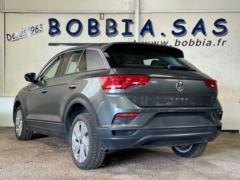 Photo 6 de l'offre de VOLKSWAGEN T-ROC 1.6 TDI 115CH LOUNGE EURO6D-T à 17990€ chez BOBBIA SAS