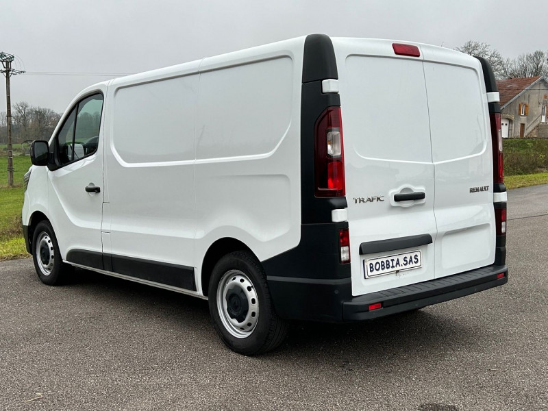 Photo 6 de l'offre de RENAULT TRAFIC III FG L1H1 2T8 2.0 BLUE DCI 130CH GRAND CONFORT à 22990€ chez BOBBIA SAS