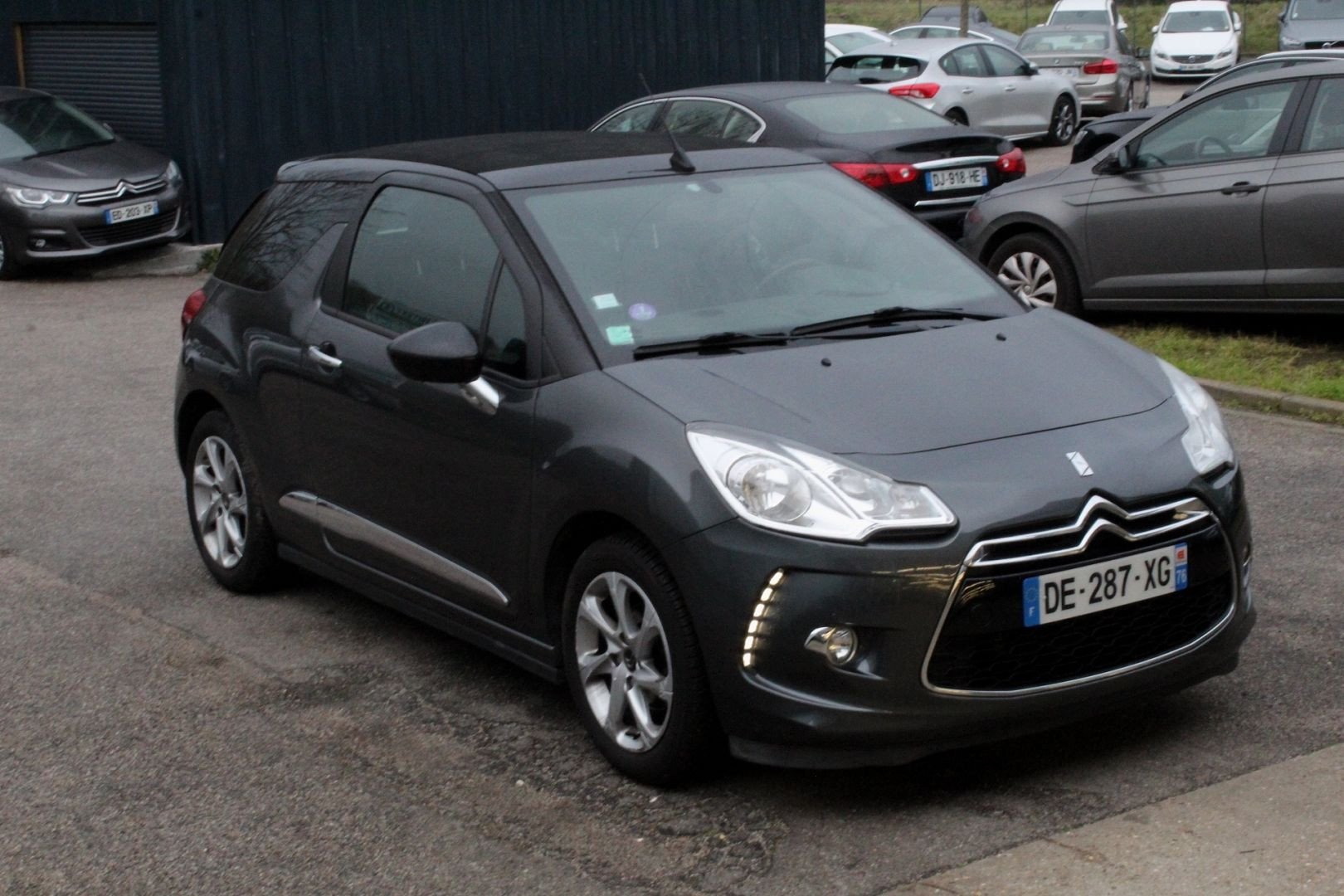Citroën DS3 CABRIO CABRIO 1.2 VTI 82 PURETECH SO CHIC d’occasion à Cléon Premium Cars 76