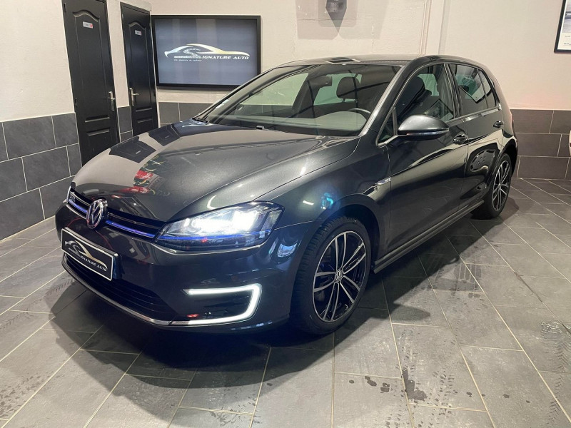 Photo 1 de l'offre de VOLKSWAGEN GOLF VII 1.4 TSI 204CH GTE DSG6 5P à 21990€ chez Signature auto