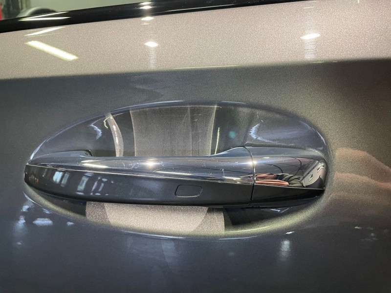 Photo 5 de l'offre de MERCEDES-BENZ CLASSE A BERLINE 35 AMG 306CH 4MATIC 7G-DCT SPEEDSHIFT AMG 19CV à 69990€ chez Signature auto