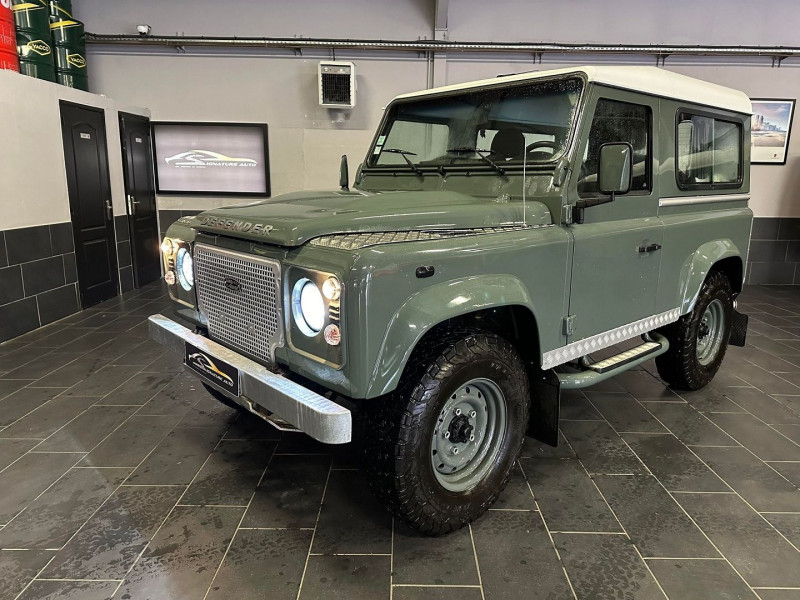 Land-Rover DEFENDER HT 90 2.2 TD MARK V Diesel VERT Occasion à vendre