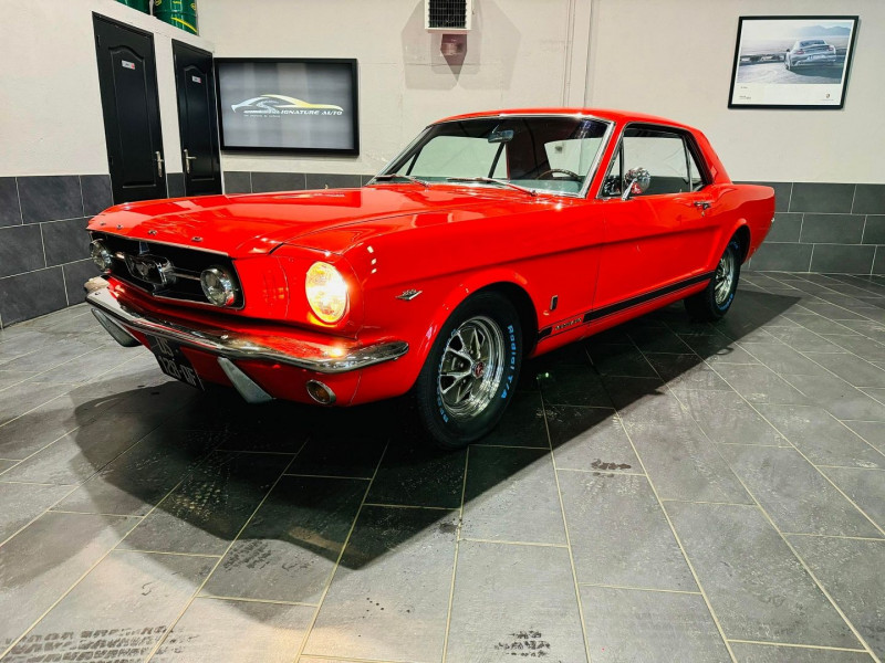Ford MUSTANG COUPE 4.7 V8 BVA CODE A 225CH GT Essence ROUGE Occasion à vendre