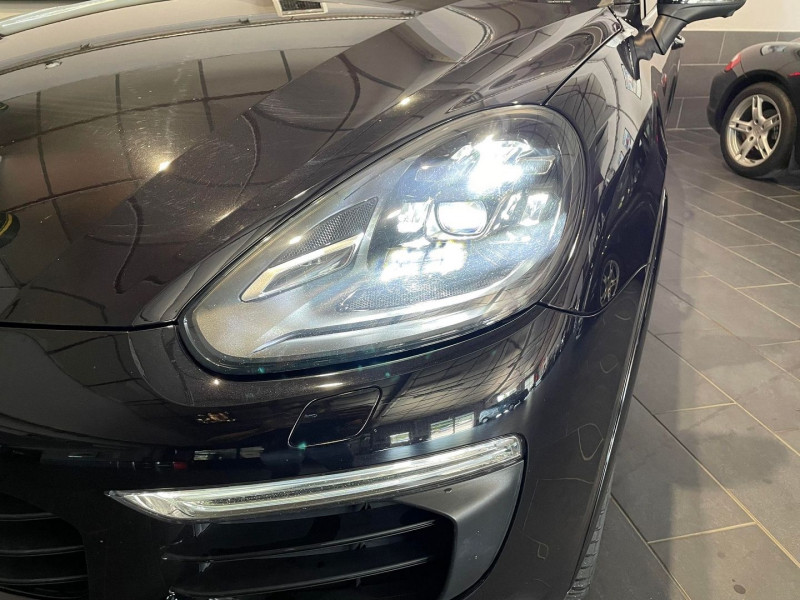 Photo 4 de l'offre de PORSCHE CAYENNE (958) 3.0 416CH S E-HYBRID à 49990€ chez Signature auto