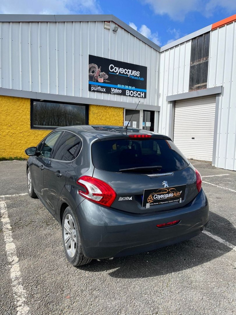 Photo 3 de l'offre de PEUGEOT 208 1.2 VTI ACTIVE 5P à 8490€ chez Coyecques Auto plus