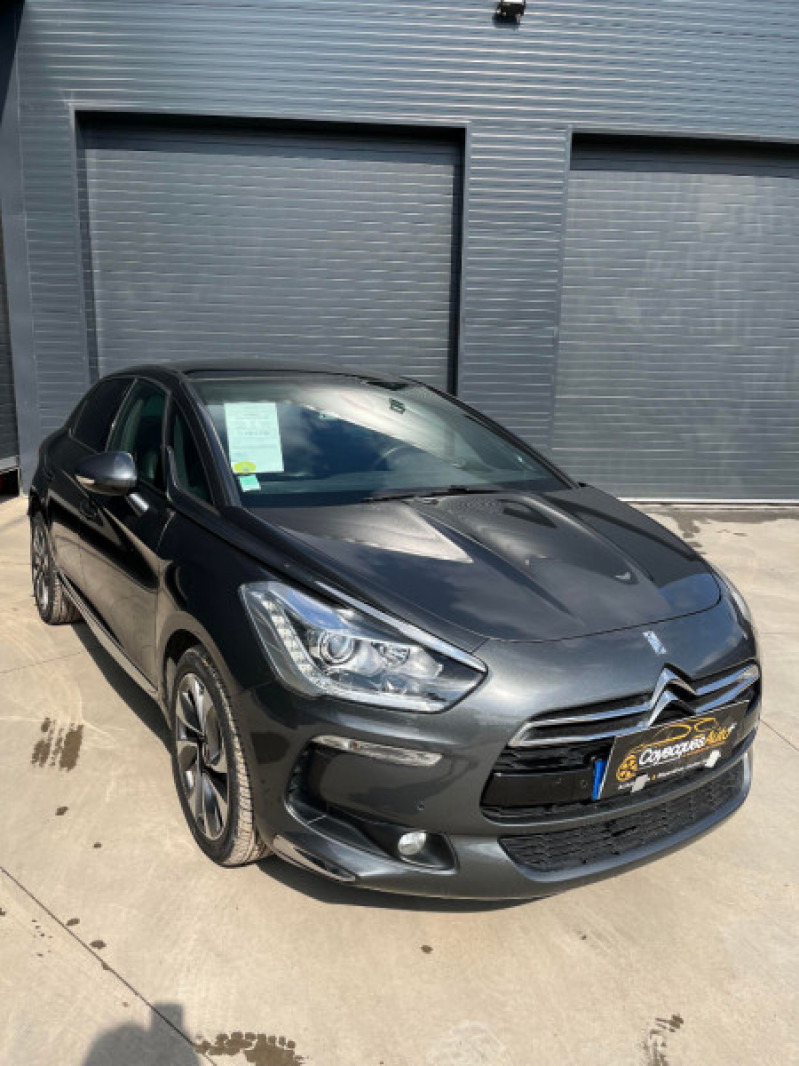 Photo 2 de l'offre de CITROEN DS5 2.0 HDI160 SO CHIC à 13490€ chez Coyecques Auto plus