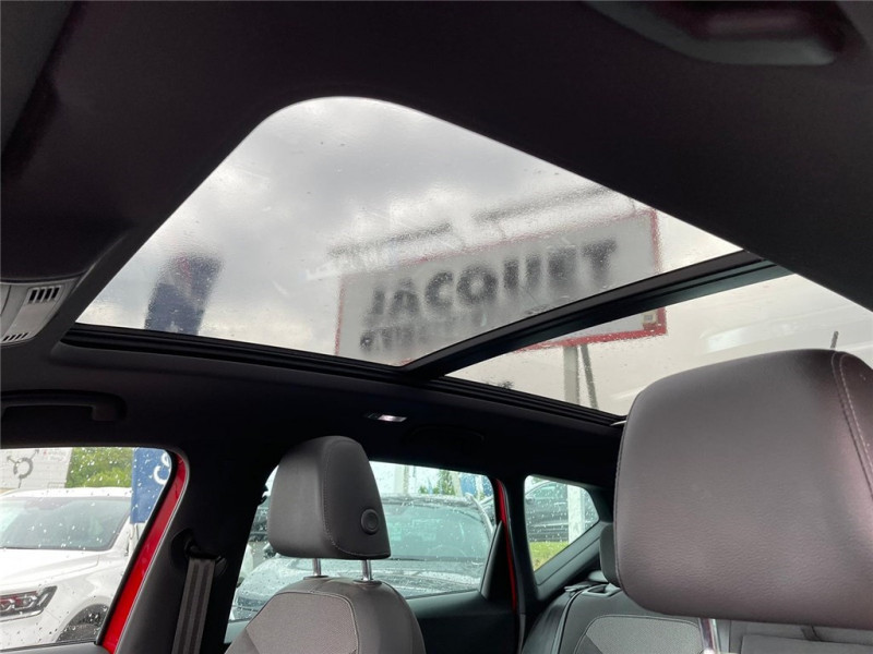 Photo 8 de l'offre de SEAT ATECA 1.4 ECOTSI 150 CH ACT START/STOP Style à 22900€ chez Jacquet Automobiles