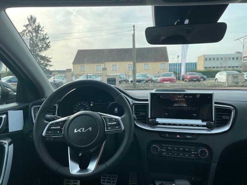 Photo 9 de l'offre de KIA XCeed 1.6 GDi 105ch + Plug-In 60.5ch Lounge DCT6 à 35990€ chez APS