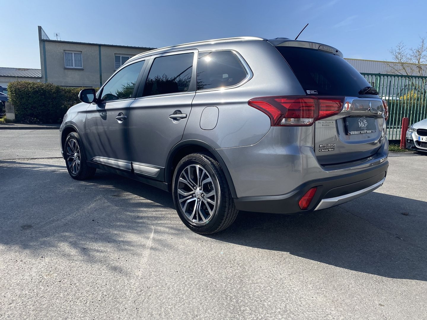 Mitsubishi outlander 7 местный