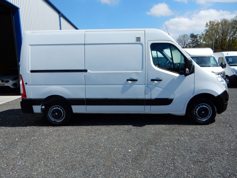 Photo 4 de l'offre de RENAULT MASTER III FG L2H2 2.3 DCI 130CH GRAND CONFORT EURO6 à 19990€ chez JML Auto