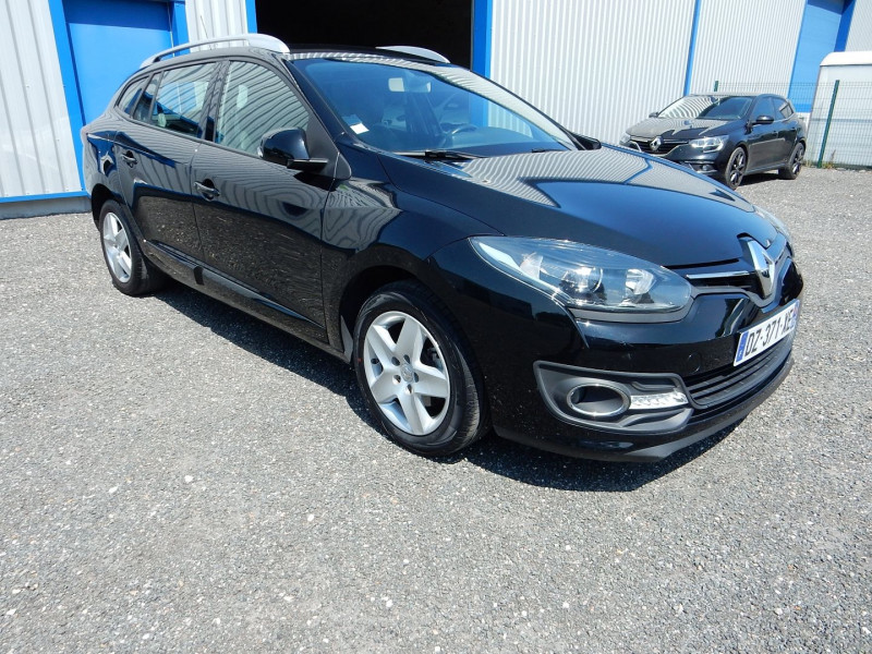 Photo 3 de l'offre de RENAULT MEGANE III ESTATE 1.5 DCI 110CH ENERGY BUSINESS ECO² EURO6 2015 à 13990€ chez JML Auto