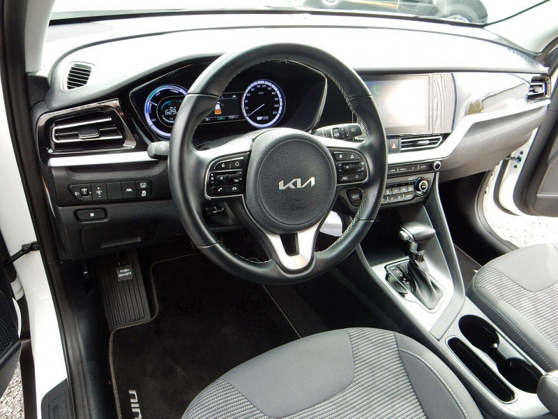 Photo 9 de l'offre de KIA NIRO 1.6 GDI 105CH ISG + ELECTRIQUE 43.5CH MOTION DCT6 MY22 à 25490€ chez JML Auto