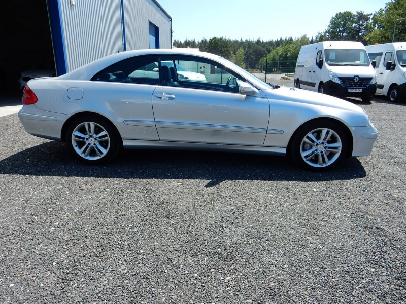 Photo 4 de l'offre de MERCEDES-BENZ CLASSE CLK 320 CDI AVANTGARDE 7GTRO à 11990€ chez JML Auto