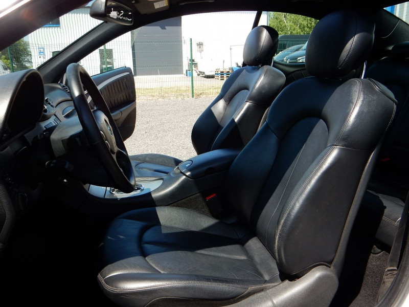 Photo 18 de l'offre de MERCEDES-BENZ CLASSE CLK 320 CDI AVANTGARDE 7GTRO à 11990€ chez JML Auto