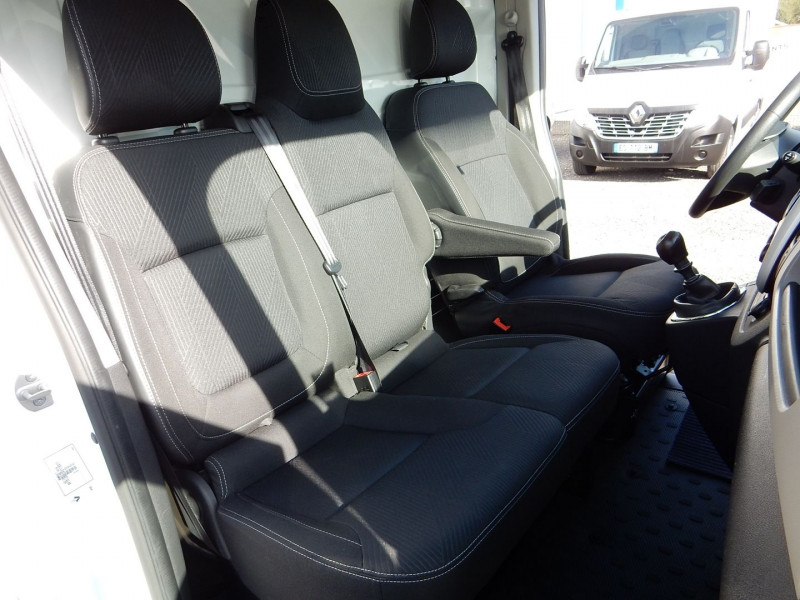 Photo 17 de l'offre de RENAULT TRAFIC III FG L1H1 1.6 DCI 120CH GRAND CONFORT EURO6 à 17990€ chez JML Auto