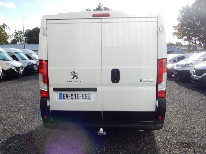 Photo 6 de l'offre de PEUGEOT BOXER FG 330 L1H1 2.0 BLUEHDI 130 PREMIUM PACK à 18990€ chez JML Auto