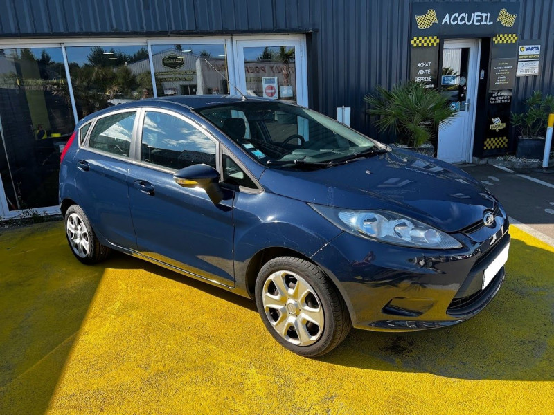 Ford FIESTA 1.25 82CH TREND 5P Essence BLEU F Occasion à vendre