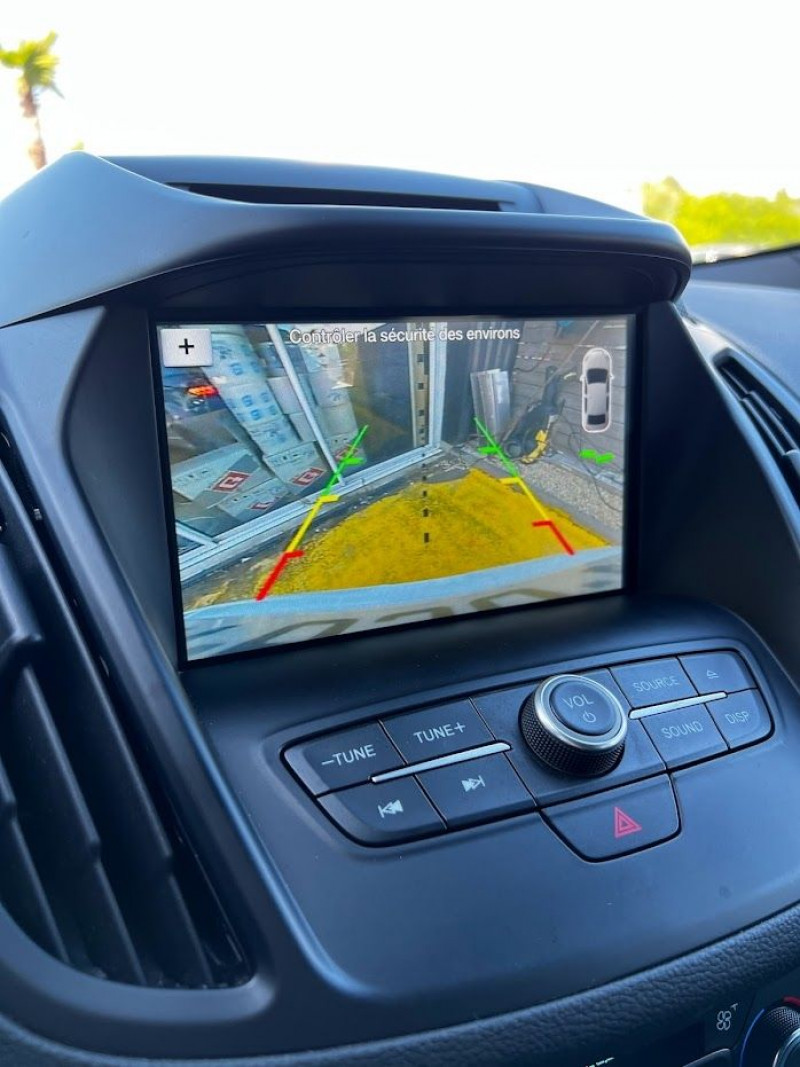 Photo 15 de l'offre de FORD KUGA 2.0 TDCI 150CH STOP&START ST-LINE 4X2 à 16990€ chez Alliance automobile