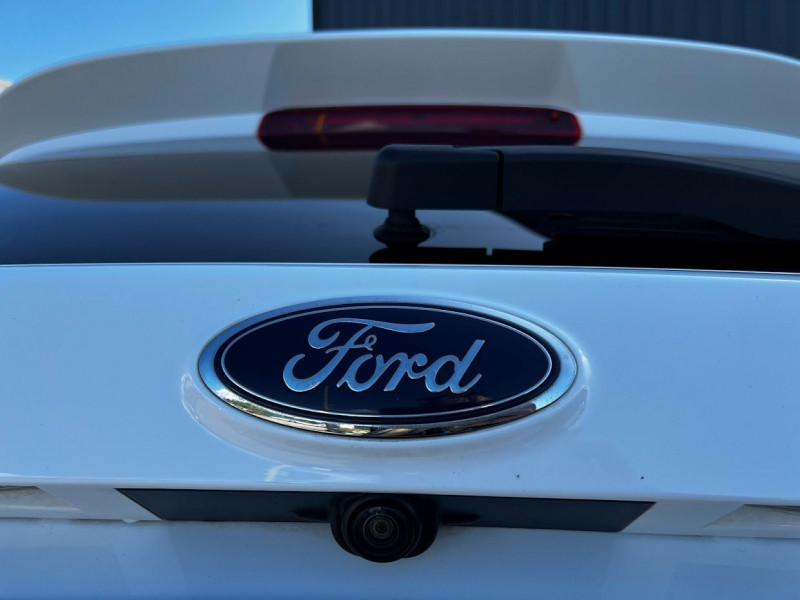 Photo 20 de l'offre de FORD KUGA 2.0 TDCI 150CH STOP&START ST-LINE 4X2 à 16990€ chez Alliance automobile