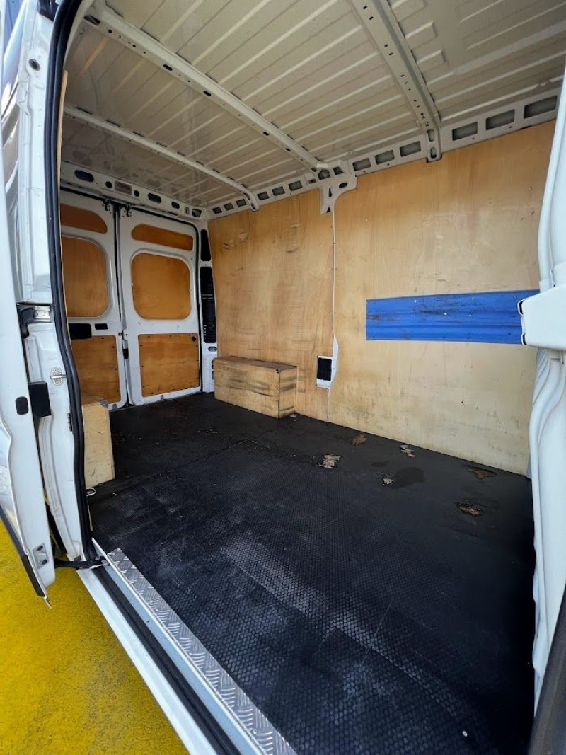 Photo 8 de l'offre de PEUGEOT BOXER FG 330 L2H2 2.0 BLUEHDI 110 PREMIUM PACK à 22990€ chez Alliance automobile