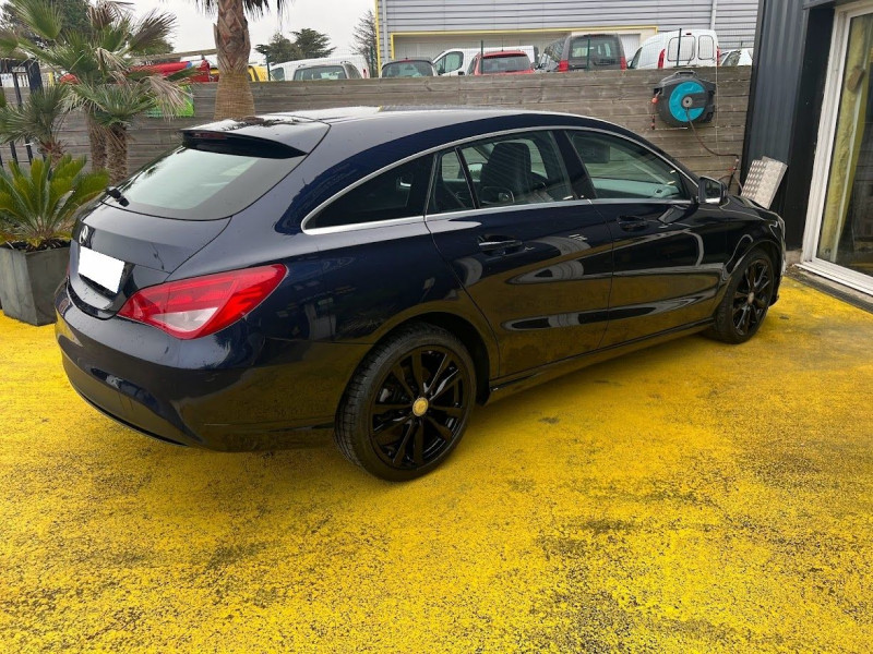 Photo 3 de l'offre de MERCEDES-BENZ CLA SHOOTING BRAKE 180 D BUSINESS 7G-DCT à 17990€ chez Alliance automobile