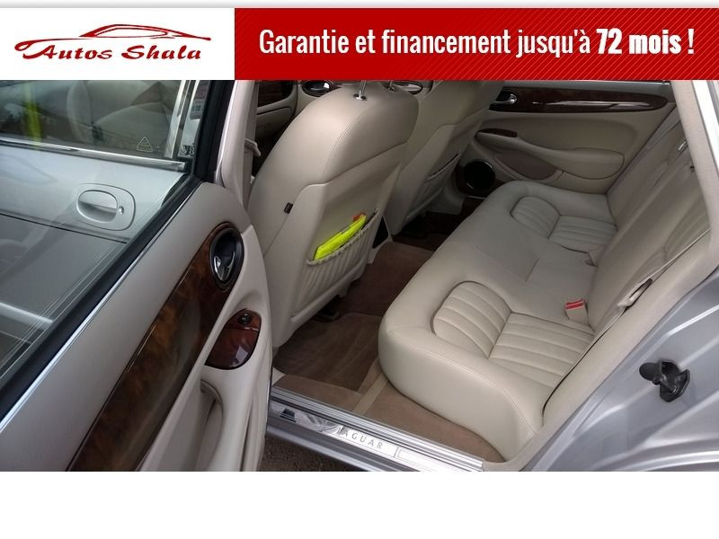 Photo 9 de l'offre de JAGUAR XJ8 4.0 V8  BA SOVEREIGN à 35970€ chez Autos Shala