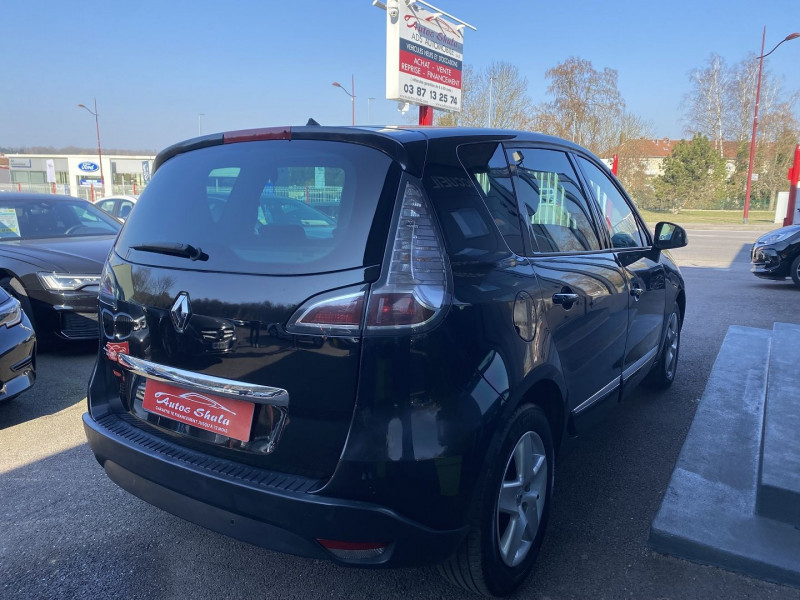 Photo 6 de l'offre de RENAULT SCENIC III 1.6 DCI 130CH ENERGY BUSINESS à 11970€ chez Autos Shala