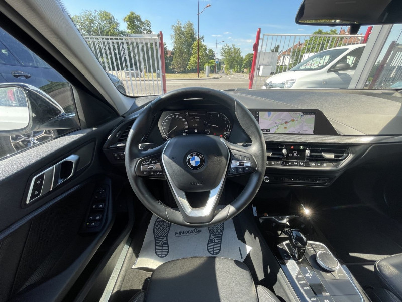 Photo 11 de l'offre de BMW SERIE 1 (F40) 118DA 150CH EDITION SPORT 8CV à 27980€ chez Autos Shala