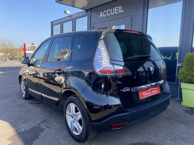 Photo 8 de l'offre de RENAULT SCENIC III 1.6 DCI 130CH ENERGY BUSINESS à 11970€ chez Autos Shala
