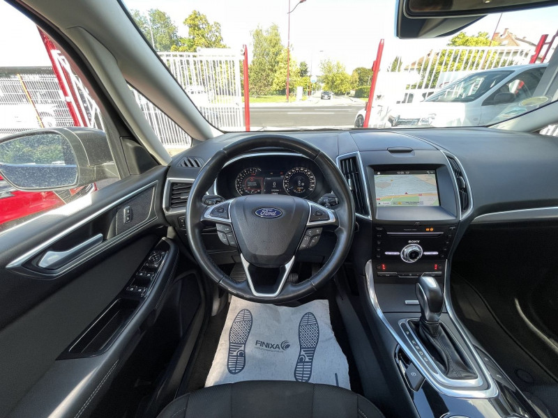 Photo 11 de l'offre de FORD S-MAX 2.0 TDCI 180CH STOP&START TITANIUM POWERSHIFT à 27980€ chez Autos Shala
