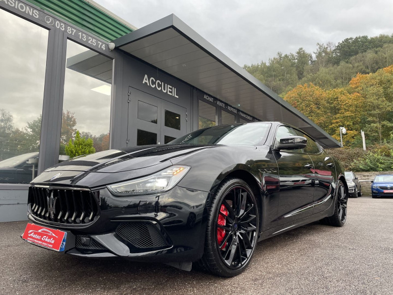 Photo 4 de l'offre de MASERATI GHIBLI 3.0 V6 275CH DIESEL GRANDSPORT à 54970€ chez Autos Shala