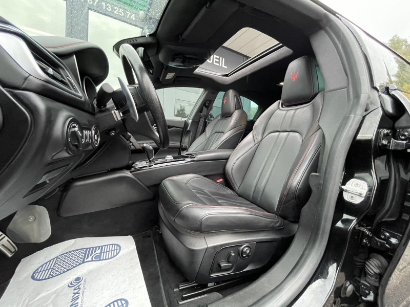 Photo 11 de l'offre de MASERATI GHIBLI 3.0 V6 275CH DIESEL GRANDSPORT à 54970€ chez Autos Shala