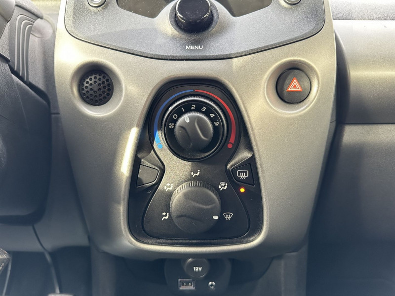 Photo 16 de l'offre de PEUGEOT 108 1.2 PURETECH ACTIVE 5P à 9970€ chez Autos Shala