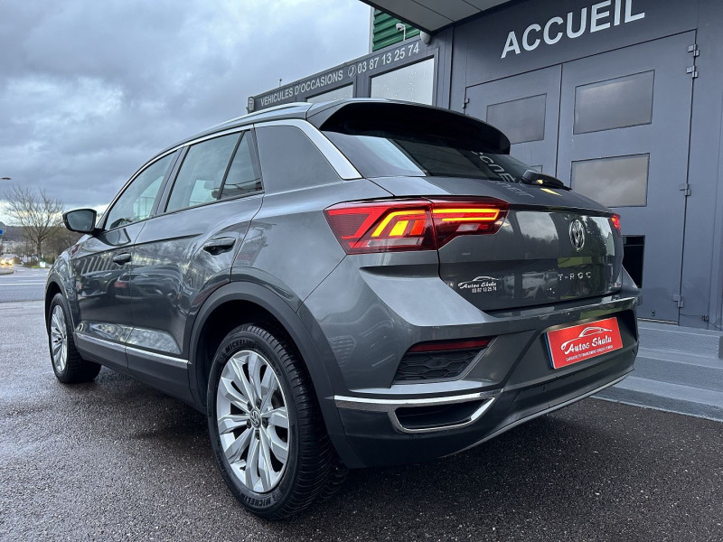 Photo 7 de l'offre de VOLKSWAGEN T-ROC 2.0 TDI 150CH CARAT 4MOTION DSG7 EURO6D-T 132G à 27970€ chez Autos Shala